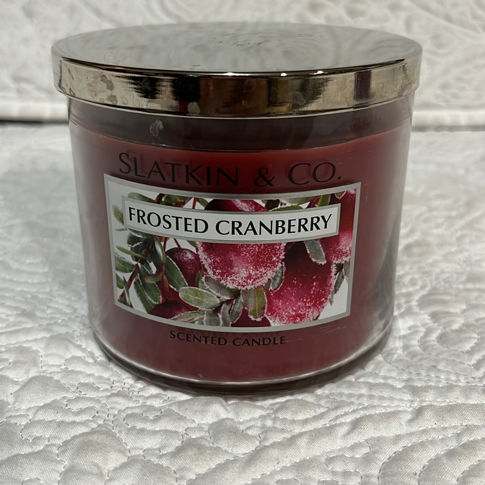 BB&W frosted cranberry theee wick and‎ cranberry woods single wick candles, new - Picture 2 of 15